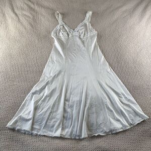 OLGA Sz 36 Nightgown Negligee 1349F White/ Ivory Mid Length Nylon Satin Vintage